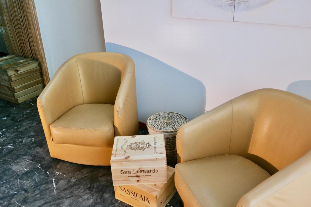 Ahr Hotel Villa Alighieri Стра Екстериор снимка